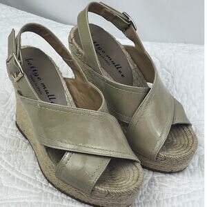 Bettye Muller Women's Size 5 Tan Leather Espadrille Wedge Casual Sandal